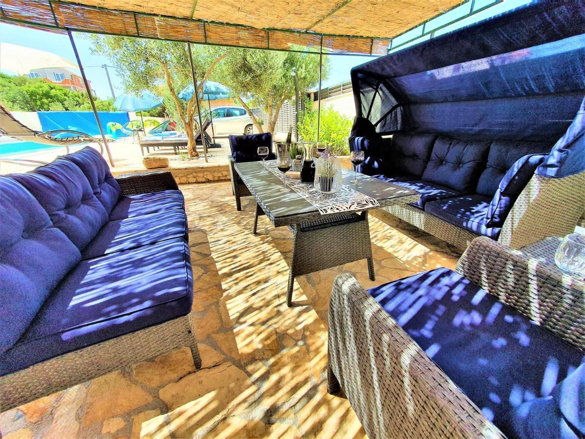 Villa Spark With Heated Pool In Rogoznica Zečevo Exteriör bild